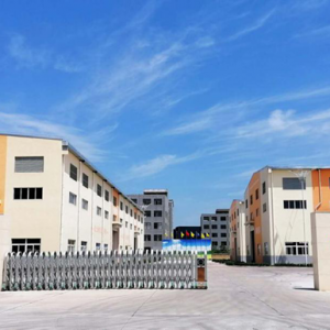 勇于在危機(jī)中育新機(jī)，在變局中開(kāi)新局