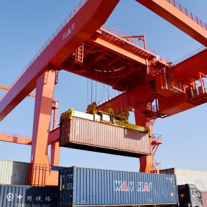 阜陽北鐵路物流基地開通試運行